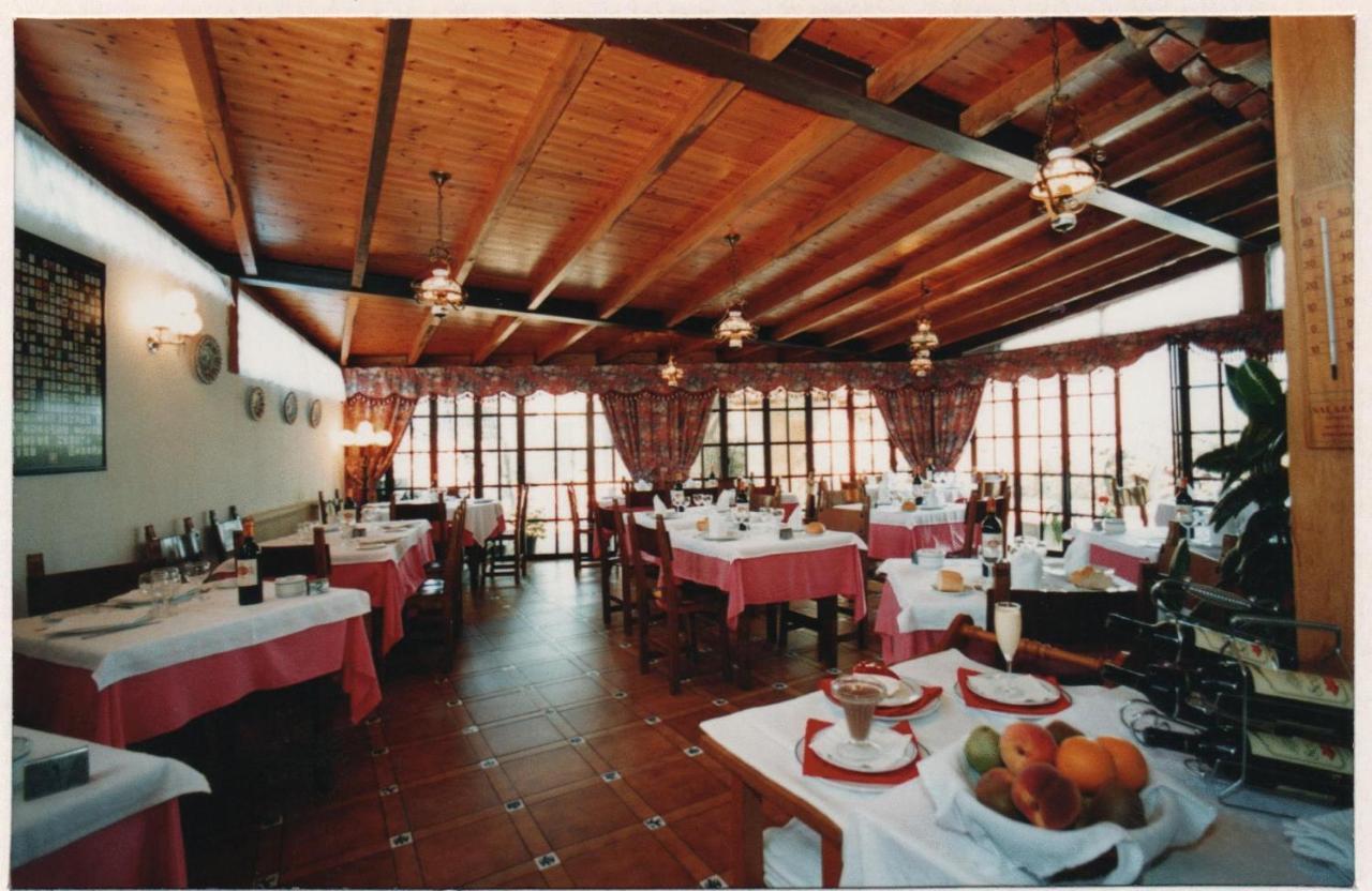 Hotel Posada Del Pas Ontaneda Bagian luar foto