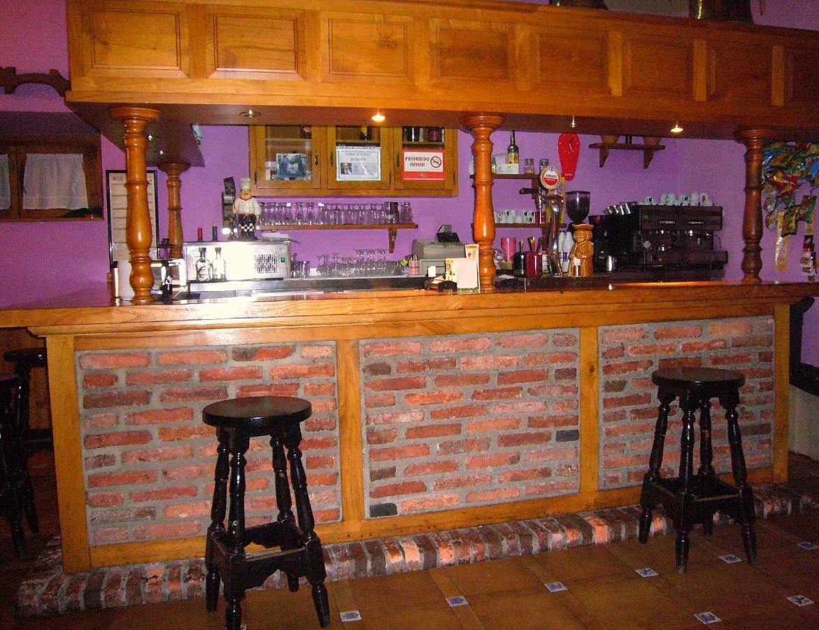 Hotel Posada Del Pas Ontaneda Bagian luar foto